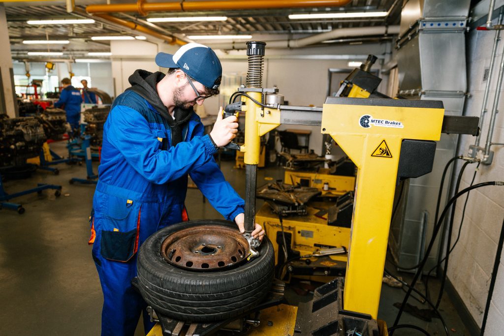 Motor Vehicle - Image 1