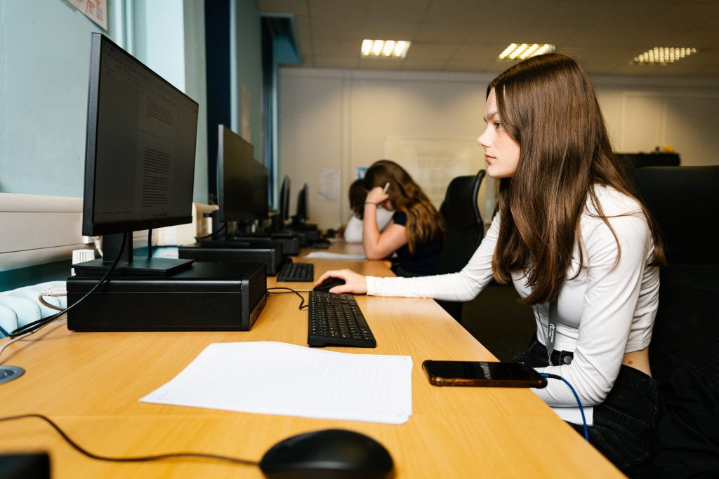 Business Management - Image 1