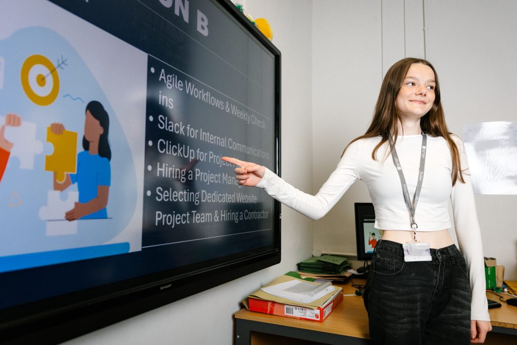 Business Management - Image 3