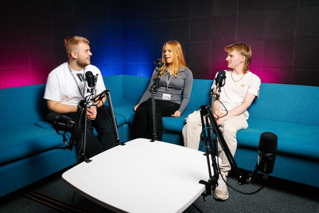 Digital Technologies - Image 5